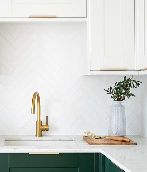 Avebury Ceramic Milk White