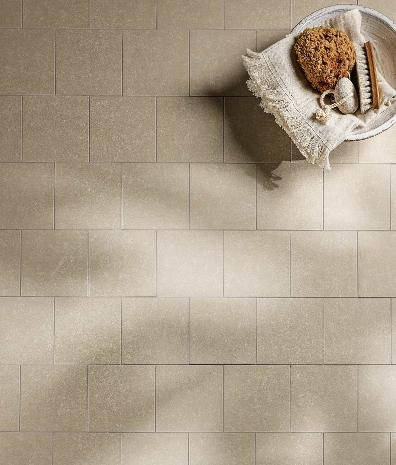 Aventuras Linen Field Porcelain