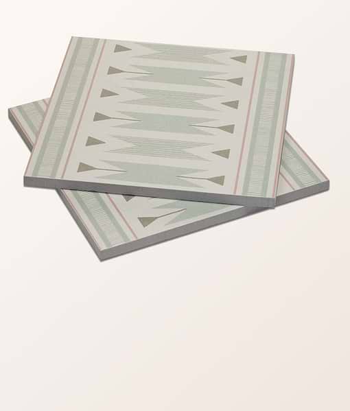 Aventuras Ziggy Border Olive Porcelain