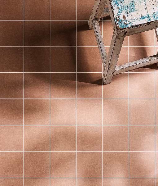 Aventuras Terracotta Field Porcelain