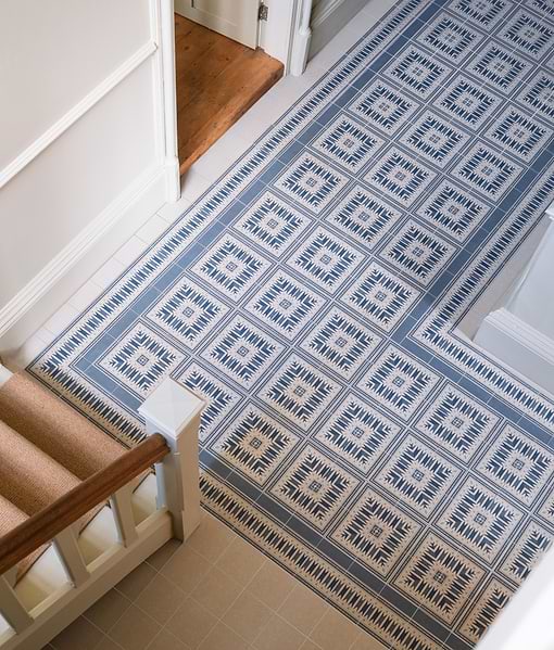Aventuras Ziggy Corner Blue Porcelain