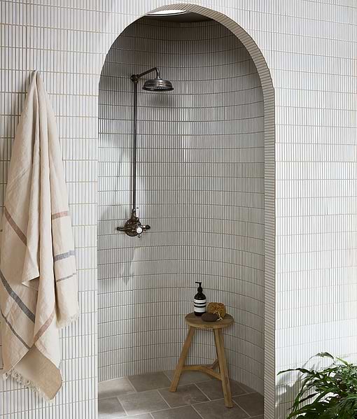 Bamboo Porcelain Mosaic Vintage White
