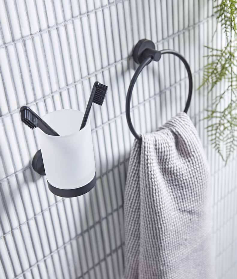 Bamboo Porcelain Mosaic White
