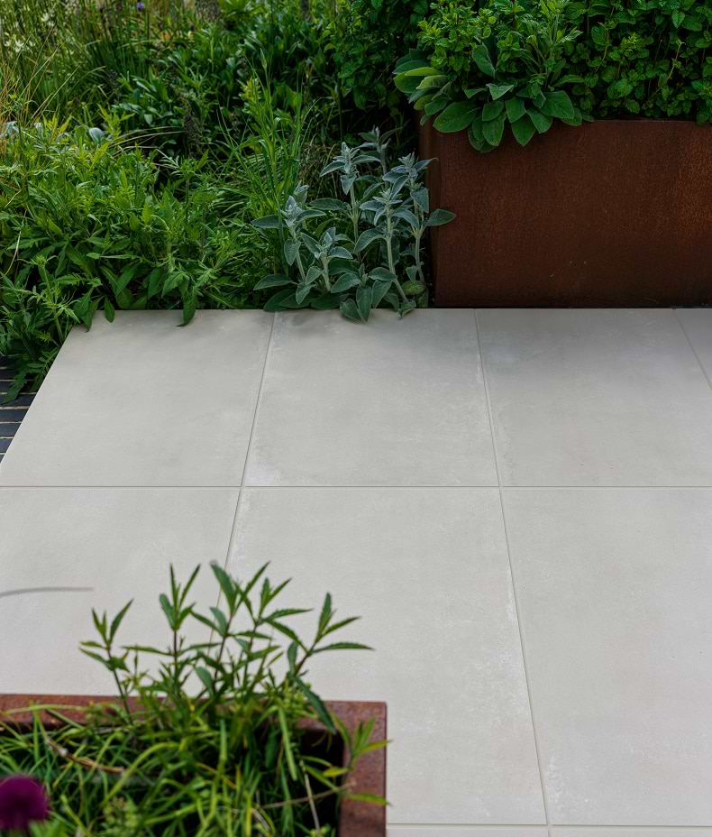 BéTon Chic Porcelain Paving Textured