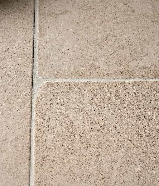 Blandford Limestone Tumbled Finish