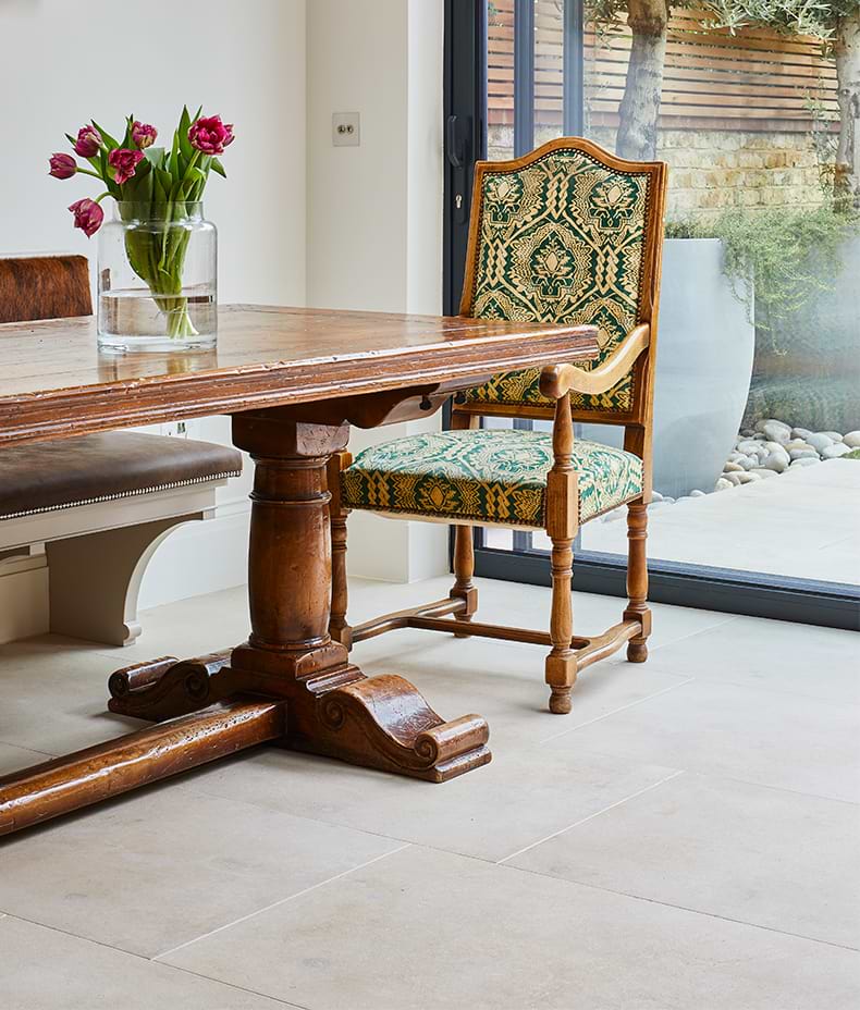 Buscot Limestone Etched Finish