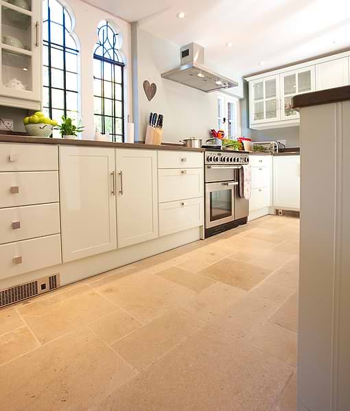 Buscot Limestone Tumbled Finish