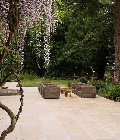 Buscot Limestone Tumbled & Etched Finish