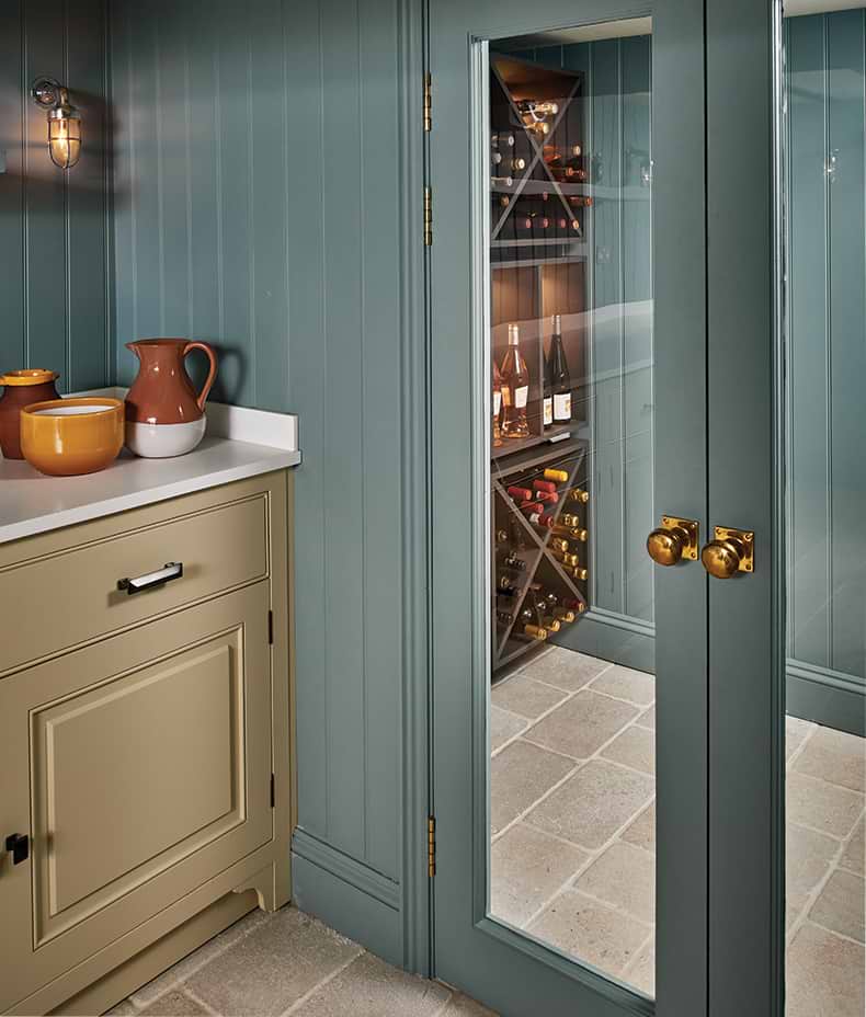Buscot Limestone Cobbles Tumbled & Etched Finish