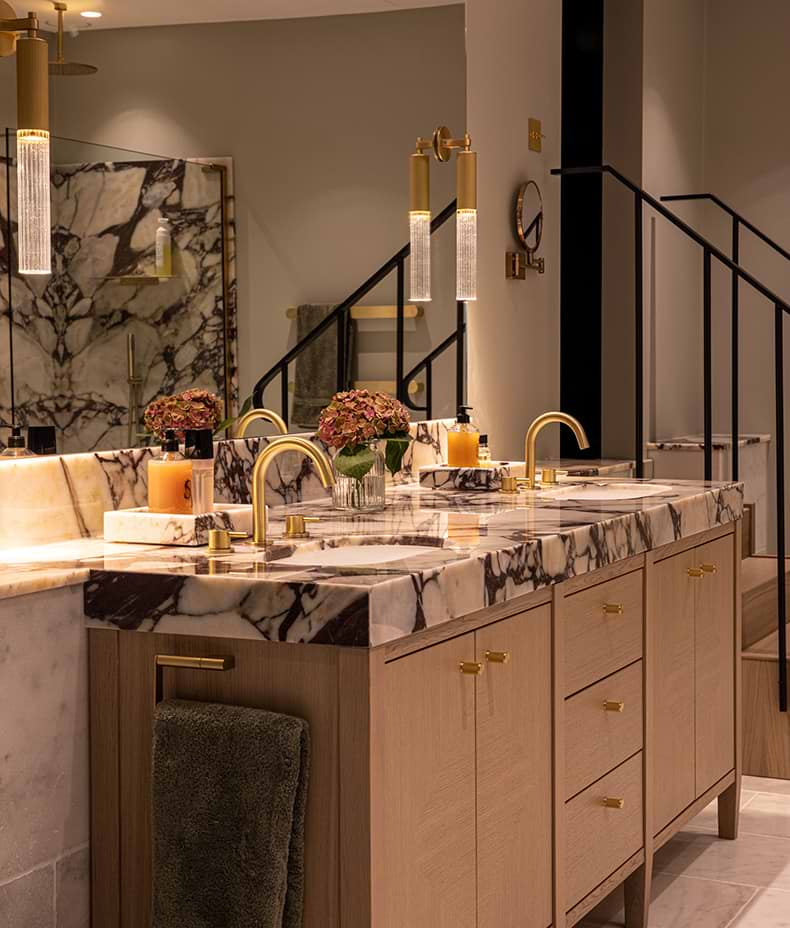 Calacatta Viola Marble Slab