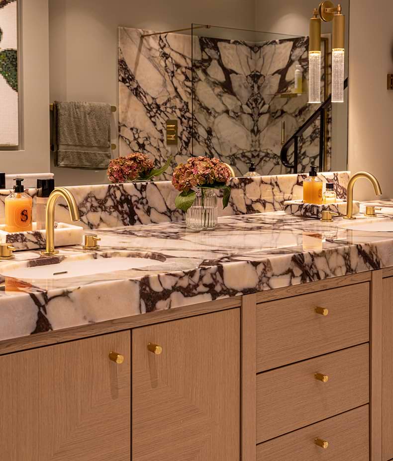 Calacatta Viola Marble Slab
