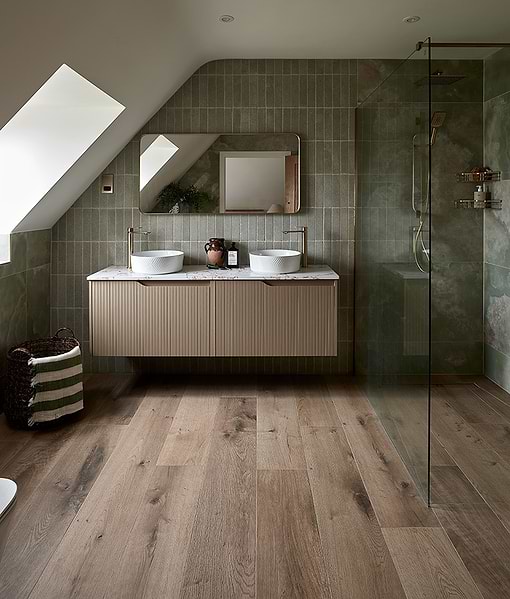 Sussex Porcelain Amber