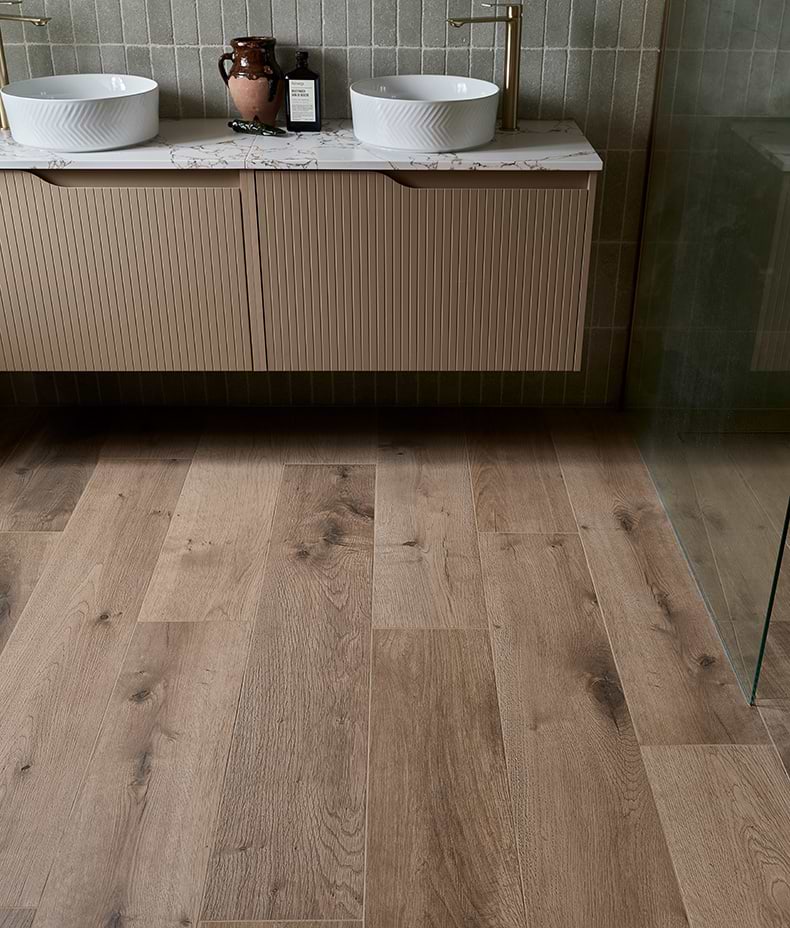Sussex Porcelain Amber