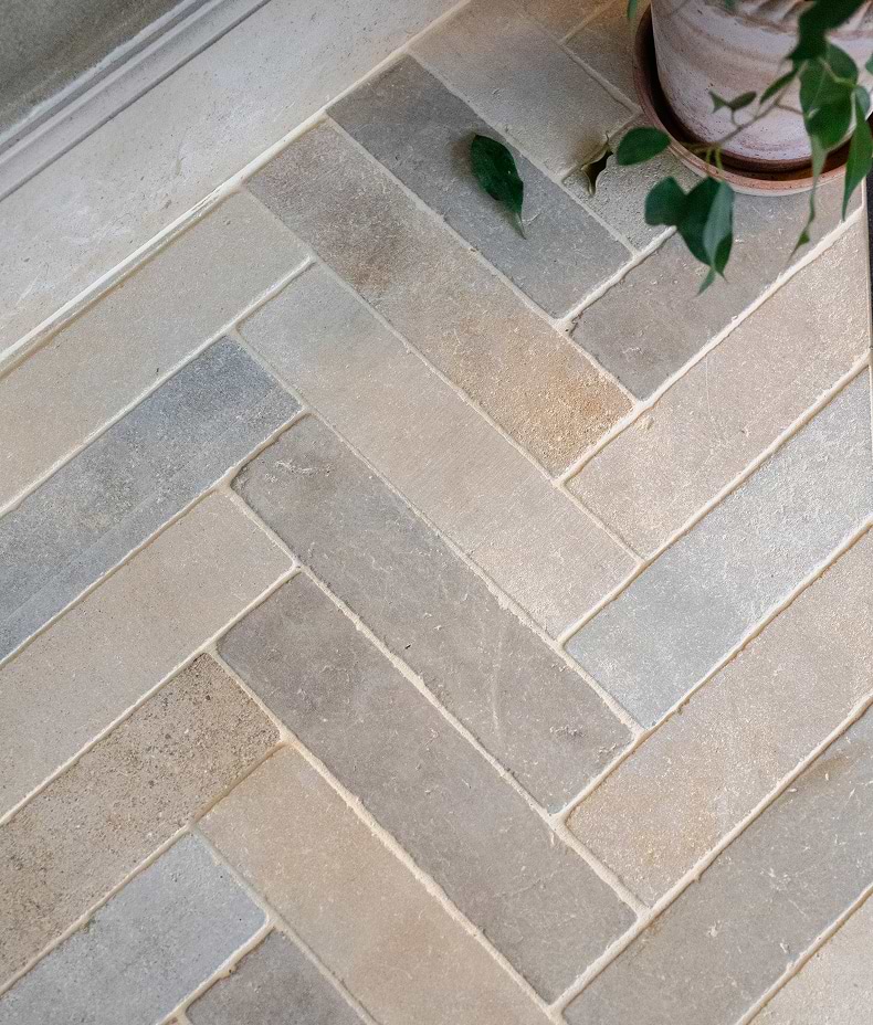 Castilan Limestone Parquet Tumbled