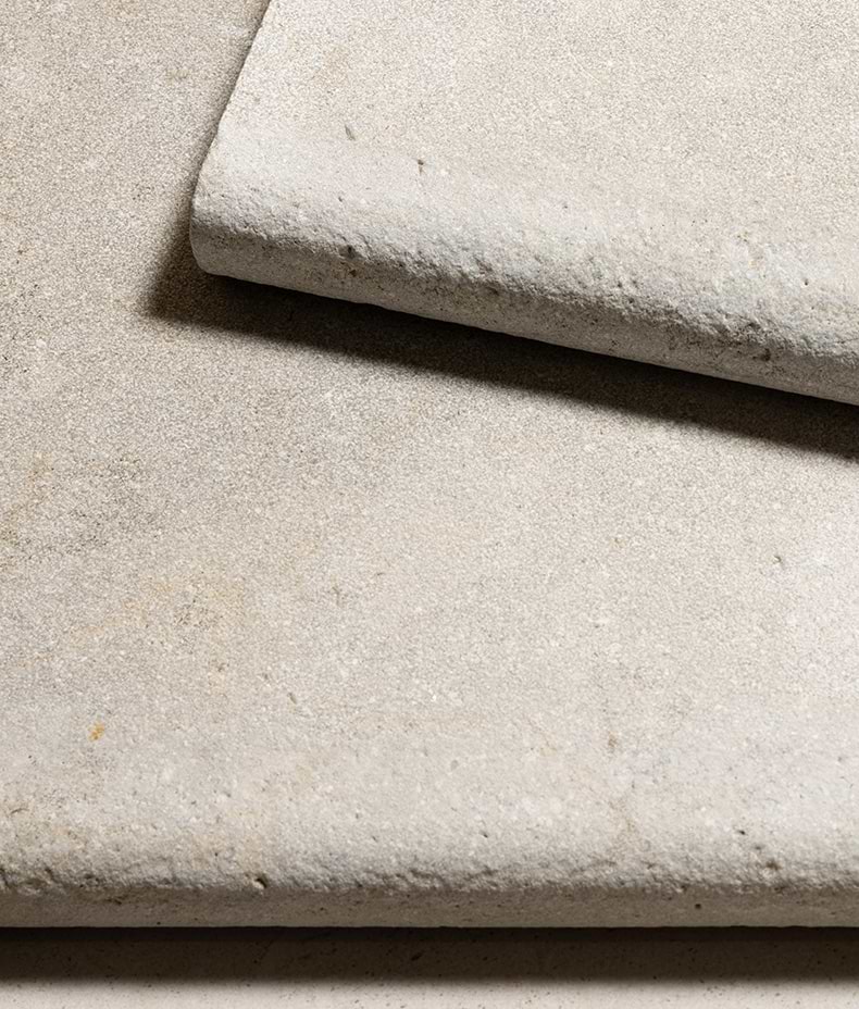 Kimmeridge Limestone Etched Bullnose Coping