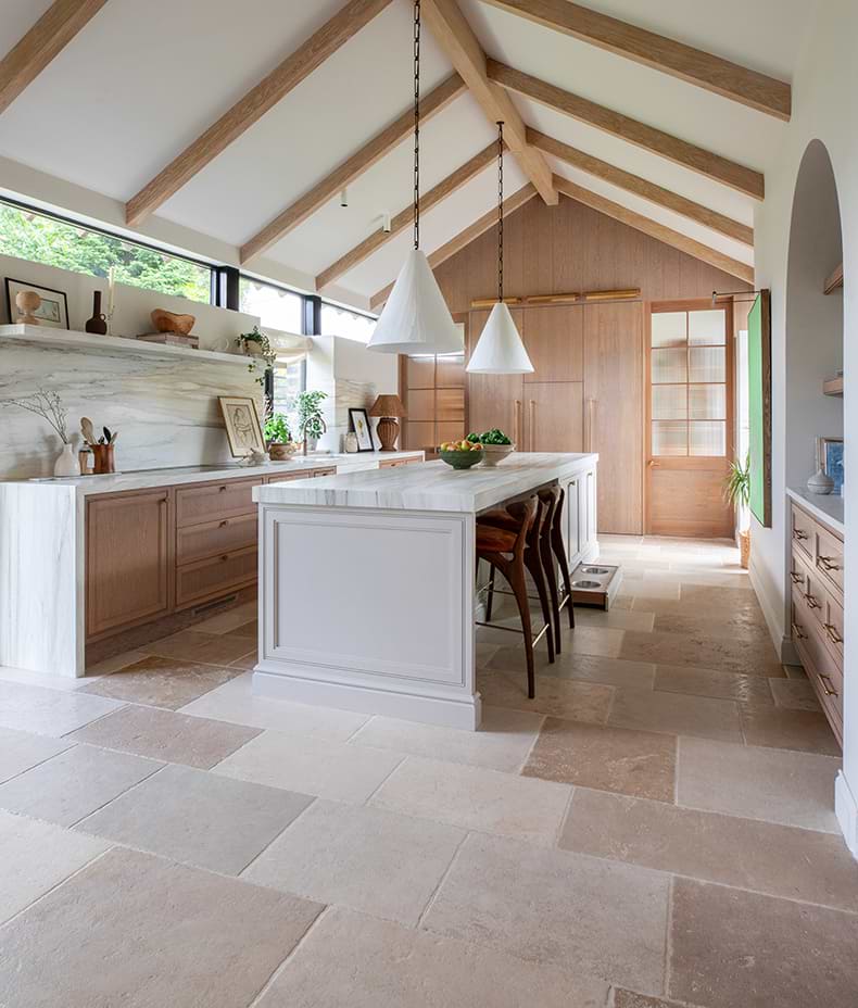 Cote Bourgogne Limestone Seasoned Finish