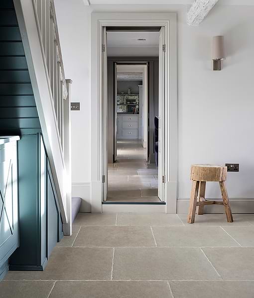 Cotswold Porcelain Matt
