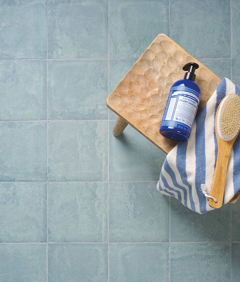 Cuba Porcelain Mint Green Field