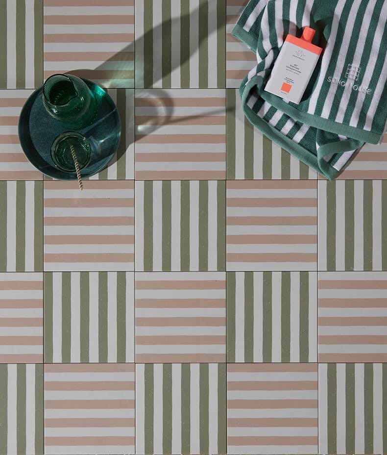 Deck Chair Porcelain Rose