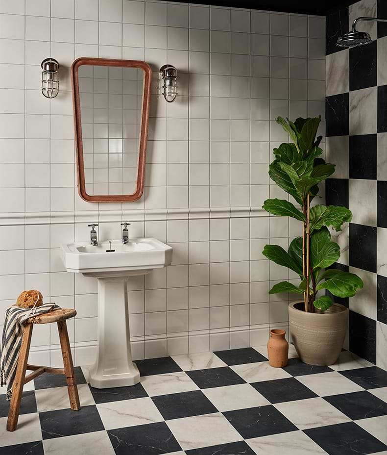 East Village Porcelain Nero