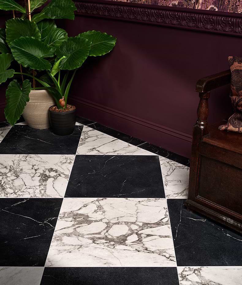 East Village Porcelain Nero