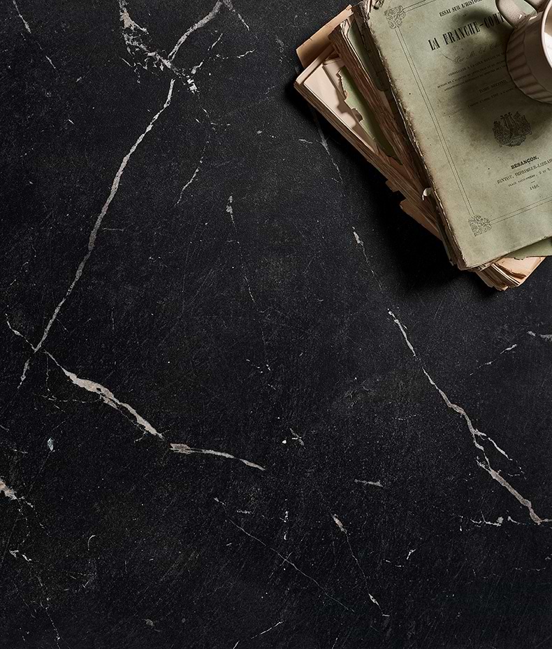 East Village Porcelain Nero