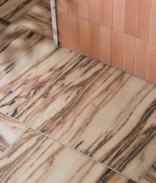 Elixir Marble Oud Rose Honed