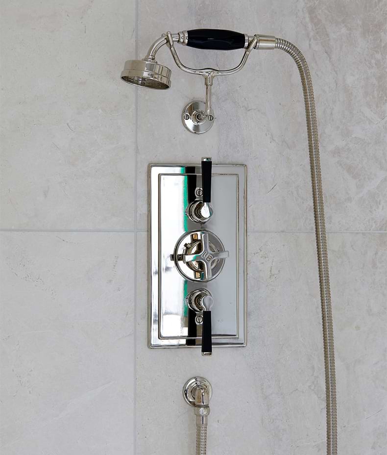 Folio Marble Honed Finish