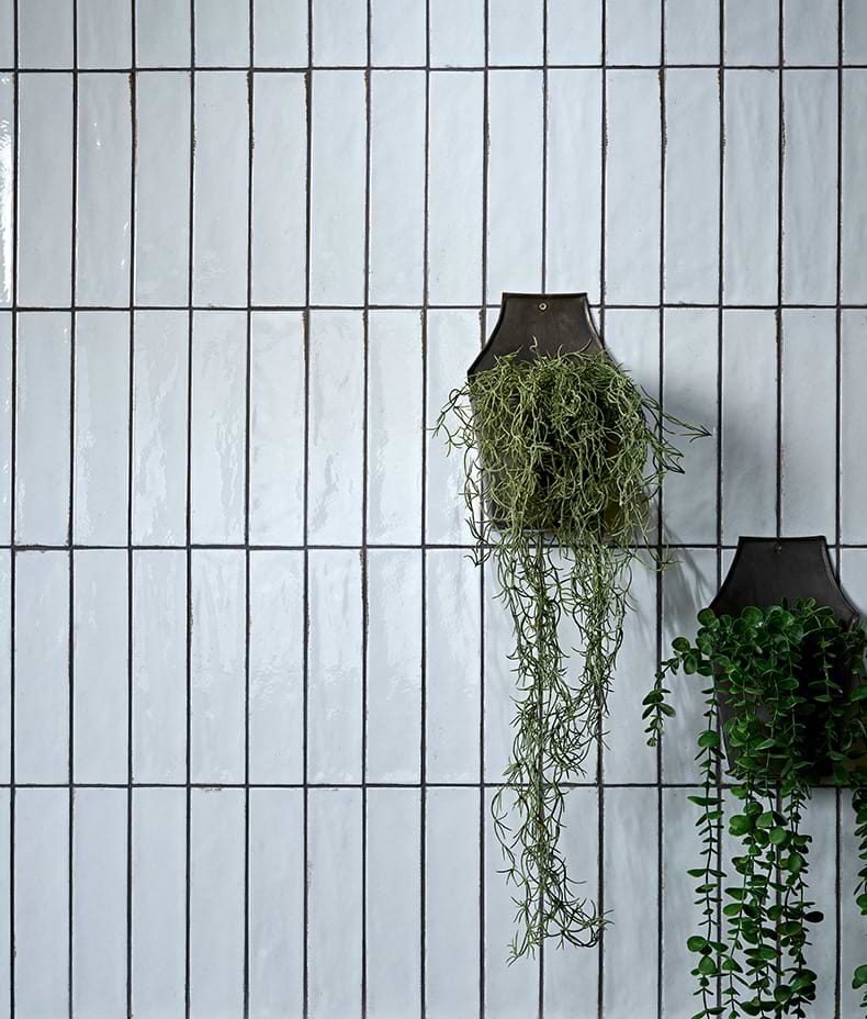 Foundry Porcelain Bianco