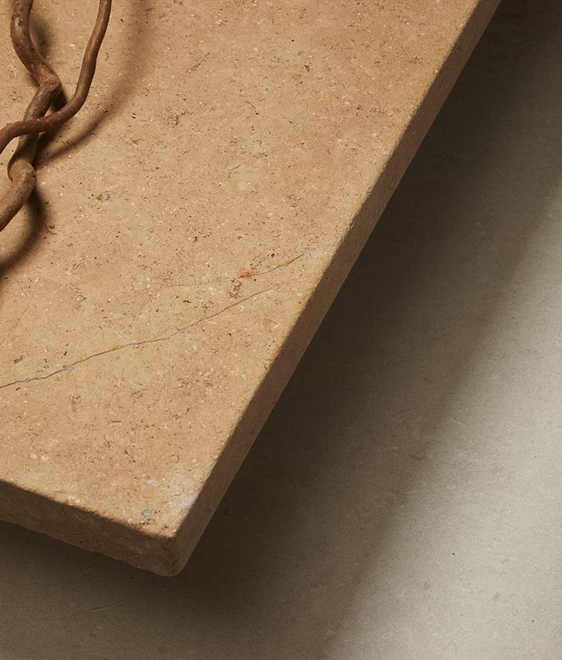 Wychwood Limestone Tumbled & Etched Double Pencil Coping