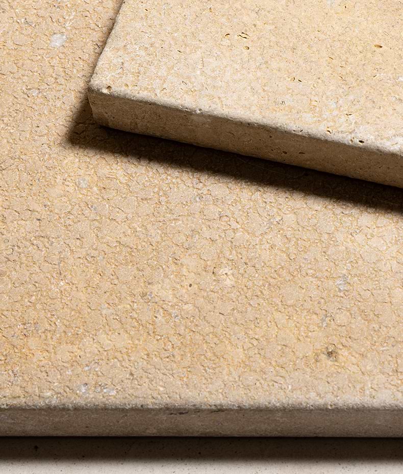 Wychwood Limestone Tumbled & Etched Double Pencil Coping small image