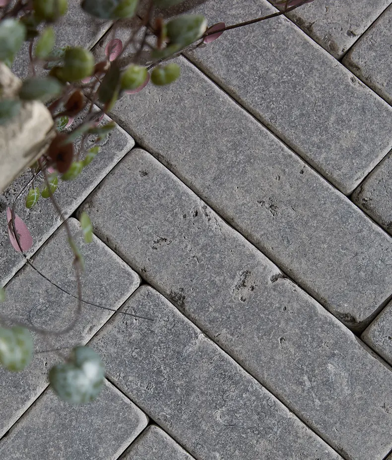Hazlebury Limestone Klinkers Tumbled & Etched