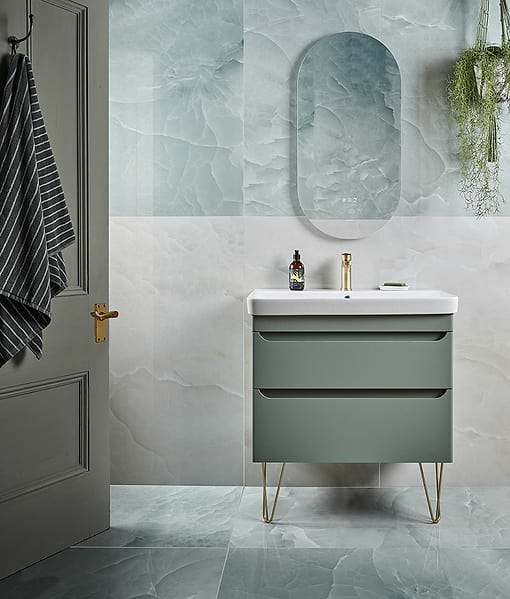 Illusion Whisper Onyx Porcelain Polished Mist