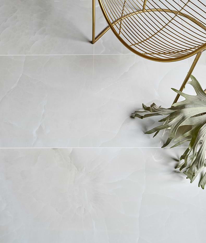 Illusion Whisper Onyx Porcelain Polished Mist