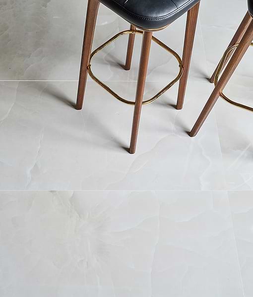 Illusion Whisper Onyx Porcelain Polished Mist