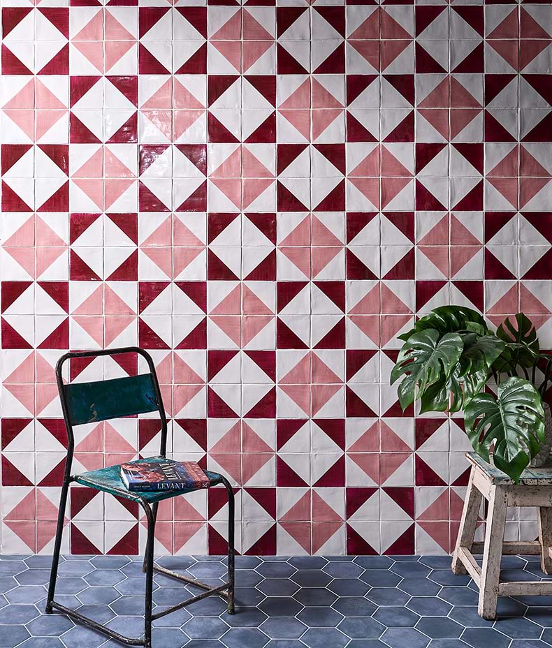 STUDIO Jamboree Handpainted Ceramic Coral Tri