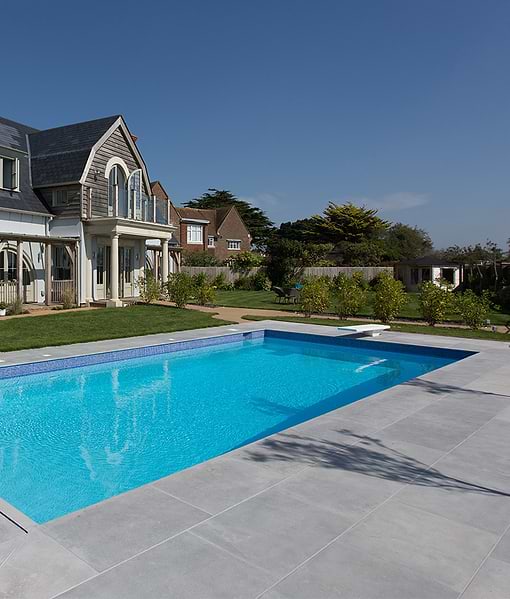 Kimmeridge Limestone Etched Bullnose Coping