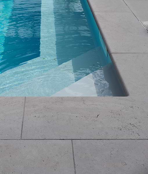 Kimmeridge Limestone Etched Bullnose Coping