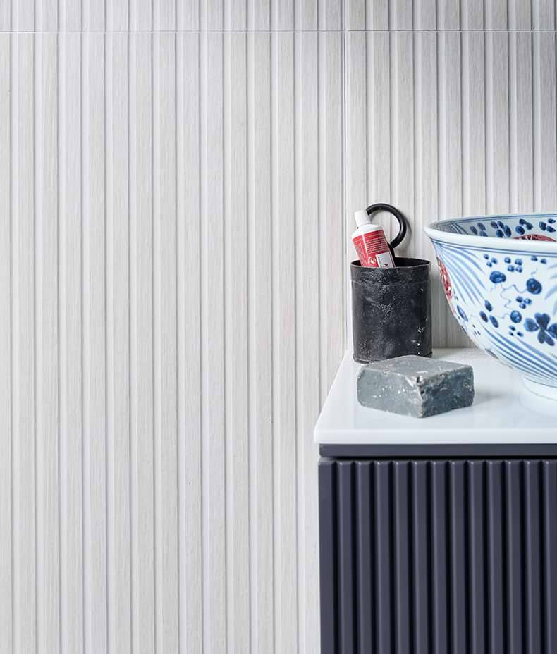 Kinfolk Porcelain White