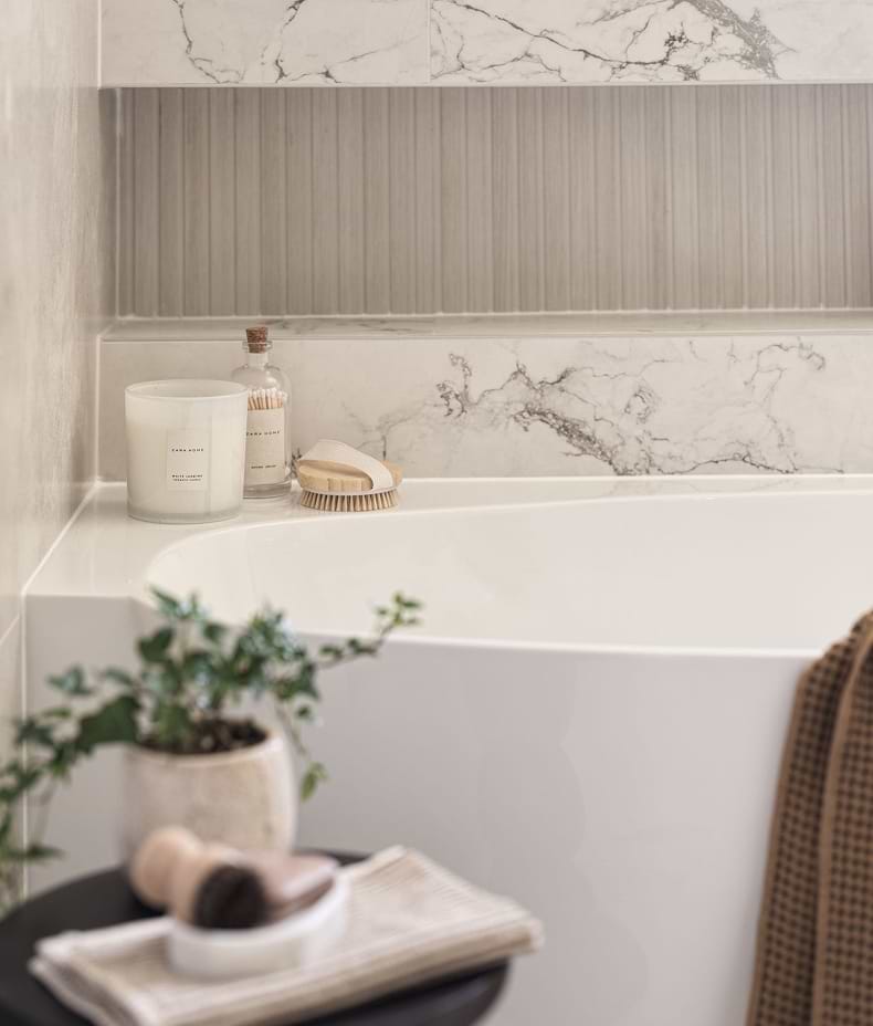 Kinfolk Porcelain White