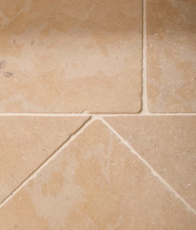 Lacock Limestone Tumbled Finish