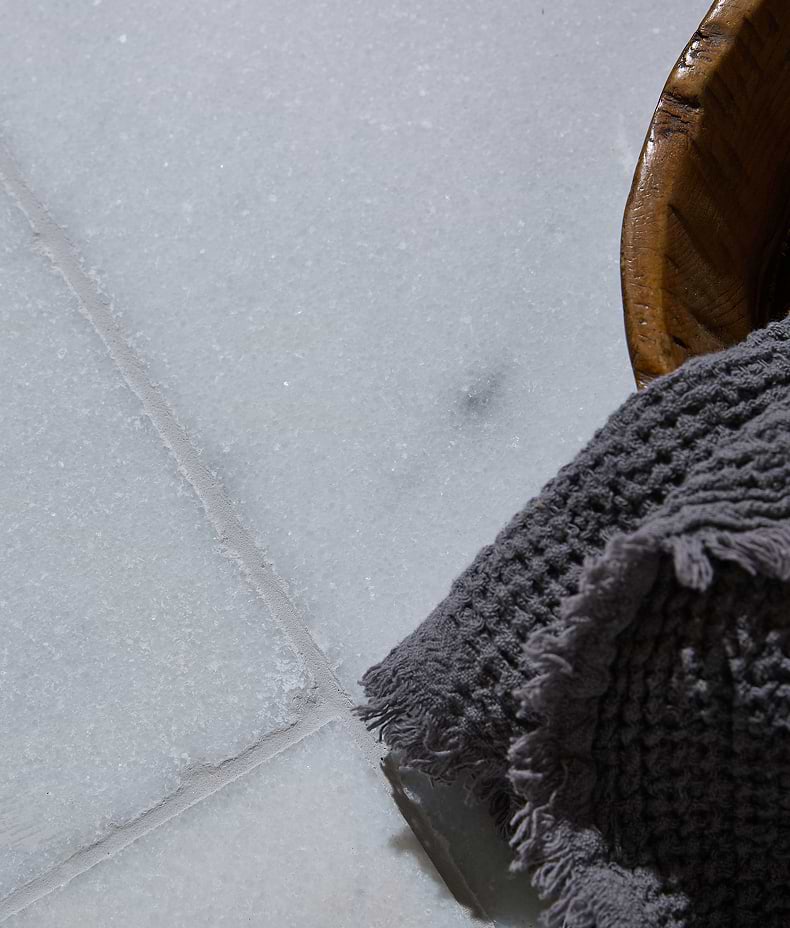 Long Island Marble Tumbled Finish 40.6 x 61 x 1.0cm