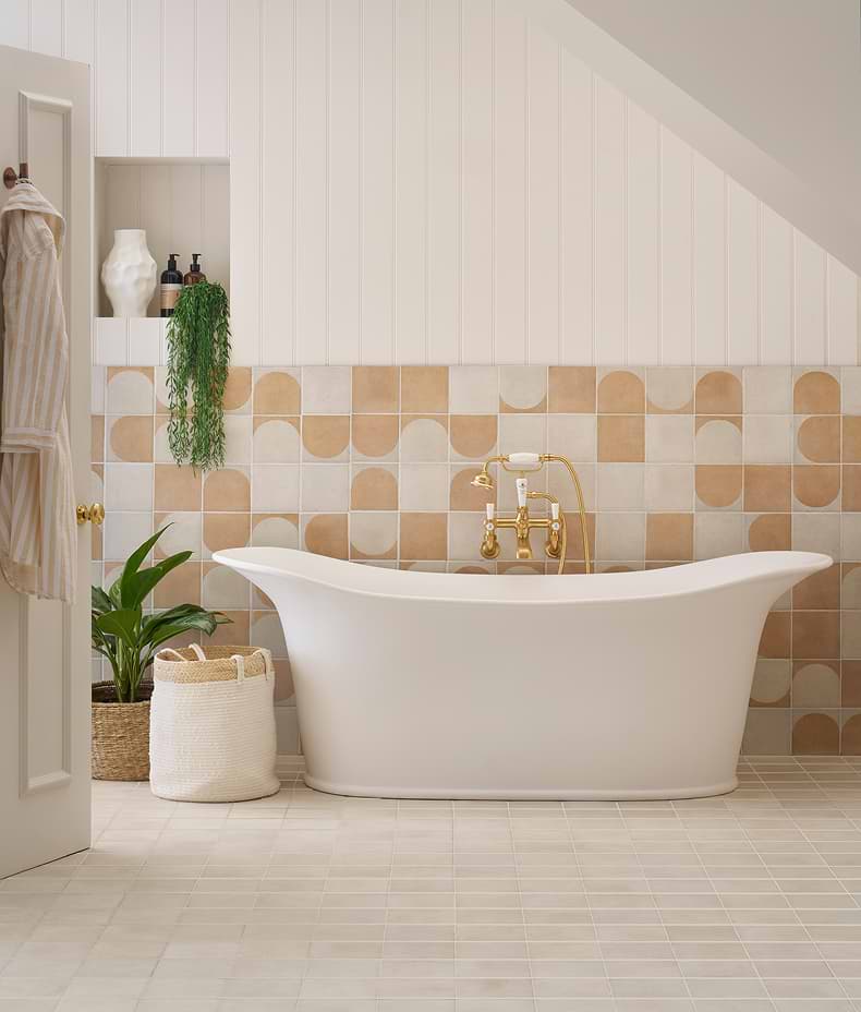 Menara White Porcelain Matt