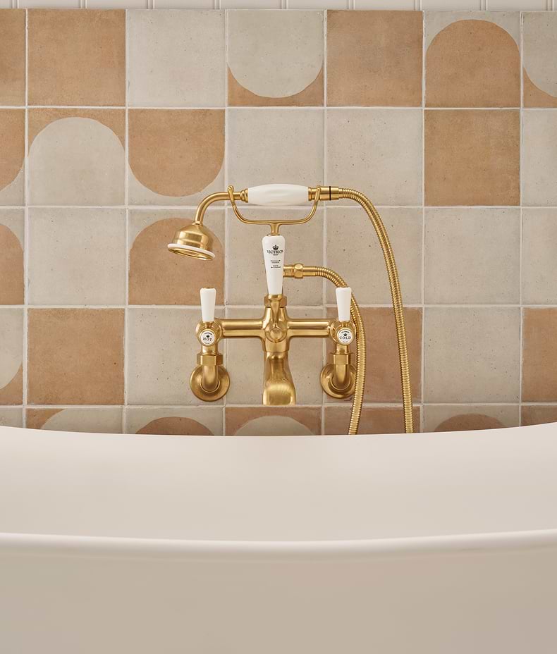 Menara White Arches Porcelain
