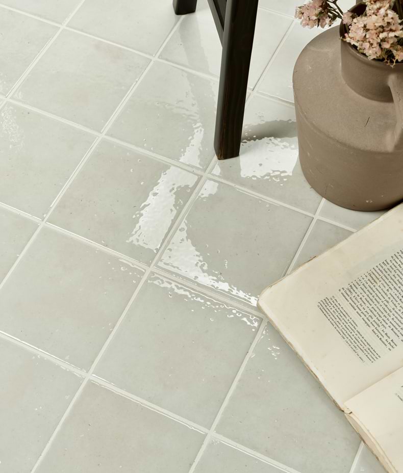 Menara White Porcelain Gloss