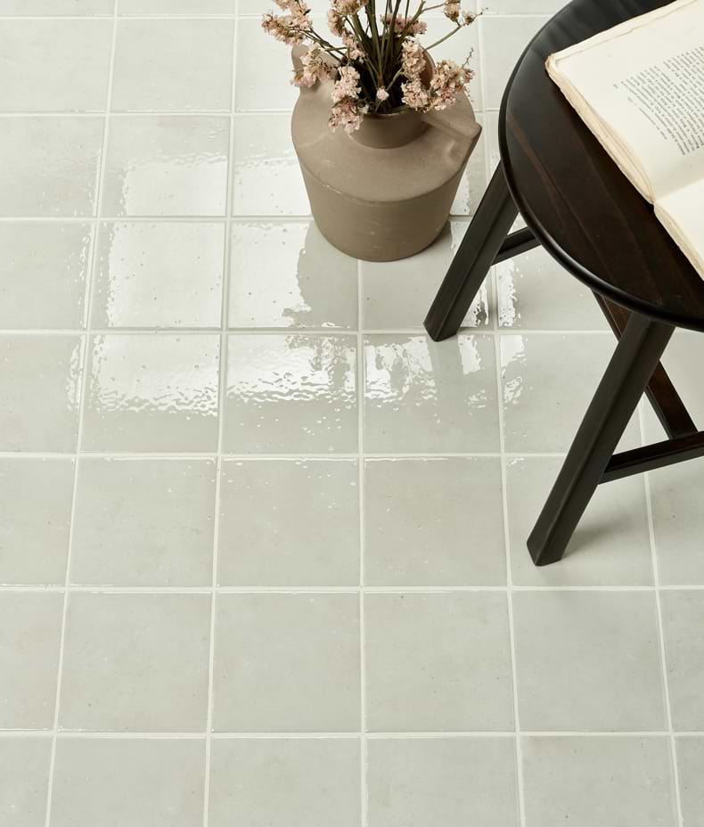 Menara White Porcelain Gloss