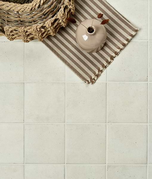 Menara White Porcelain Matt