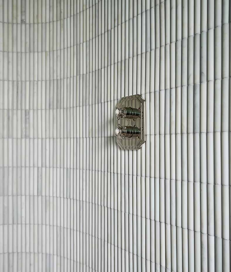 Zen Marble Honed Finish Reed Mosaic