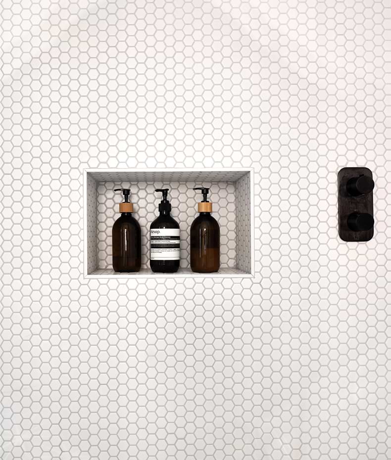 Mono Hex Porcelain Mosaic Blanc