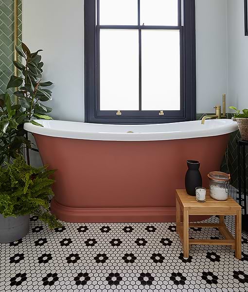 Mono Hex Porcelain Mosaic Daisy